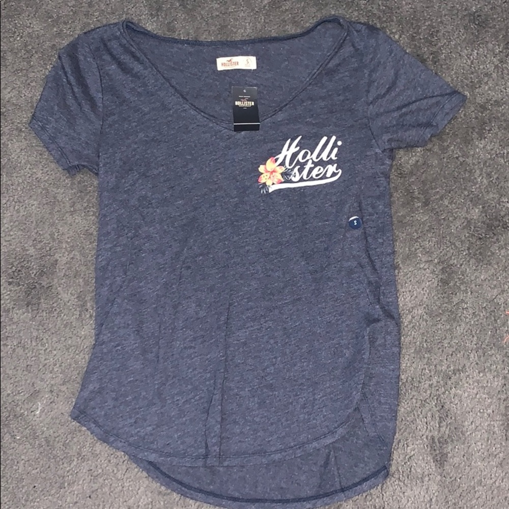 Hollister T-Shirt